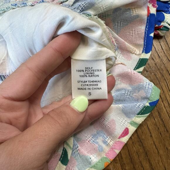 NWT Altar'd State Floral Puff Sleeve Crop Top Shirt Women's Size Small S - Picture 6 of 8